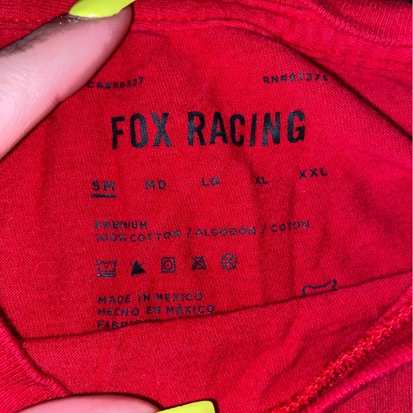 🛍️ 4/$25 T-shirt - Picture 2 of 3